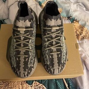 Yeezy boost 380 stone salt